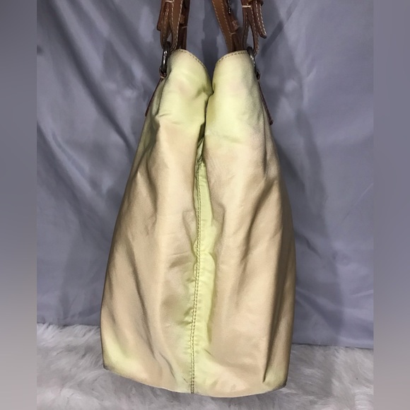 Beautiful Vintage Prada Cammello Nylon w/ Leather Handles Shopping Tote Bag - Picture 4 of 15